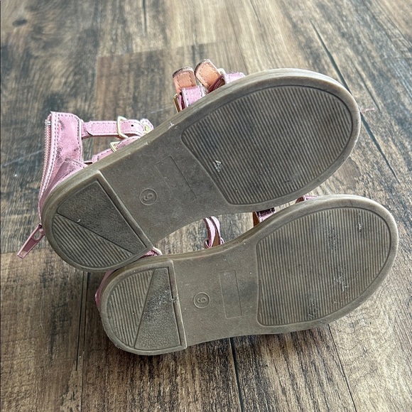 Shiny Pink gladiator Kids Sandals with Buckle Straps - Picture 6 of 7